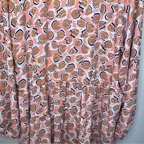 Melissa McCarthy Geometric Peach Tan Tunic Blouse Size 2X - Picture 7 of 12